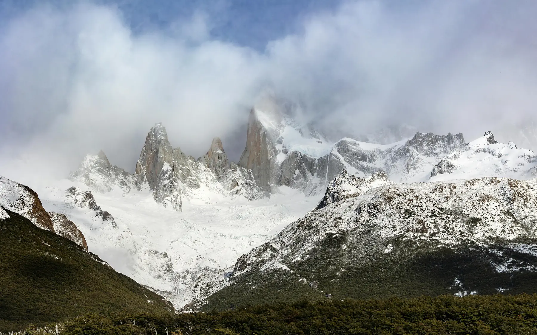 Weather conditions over Mount Fitz Roy