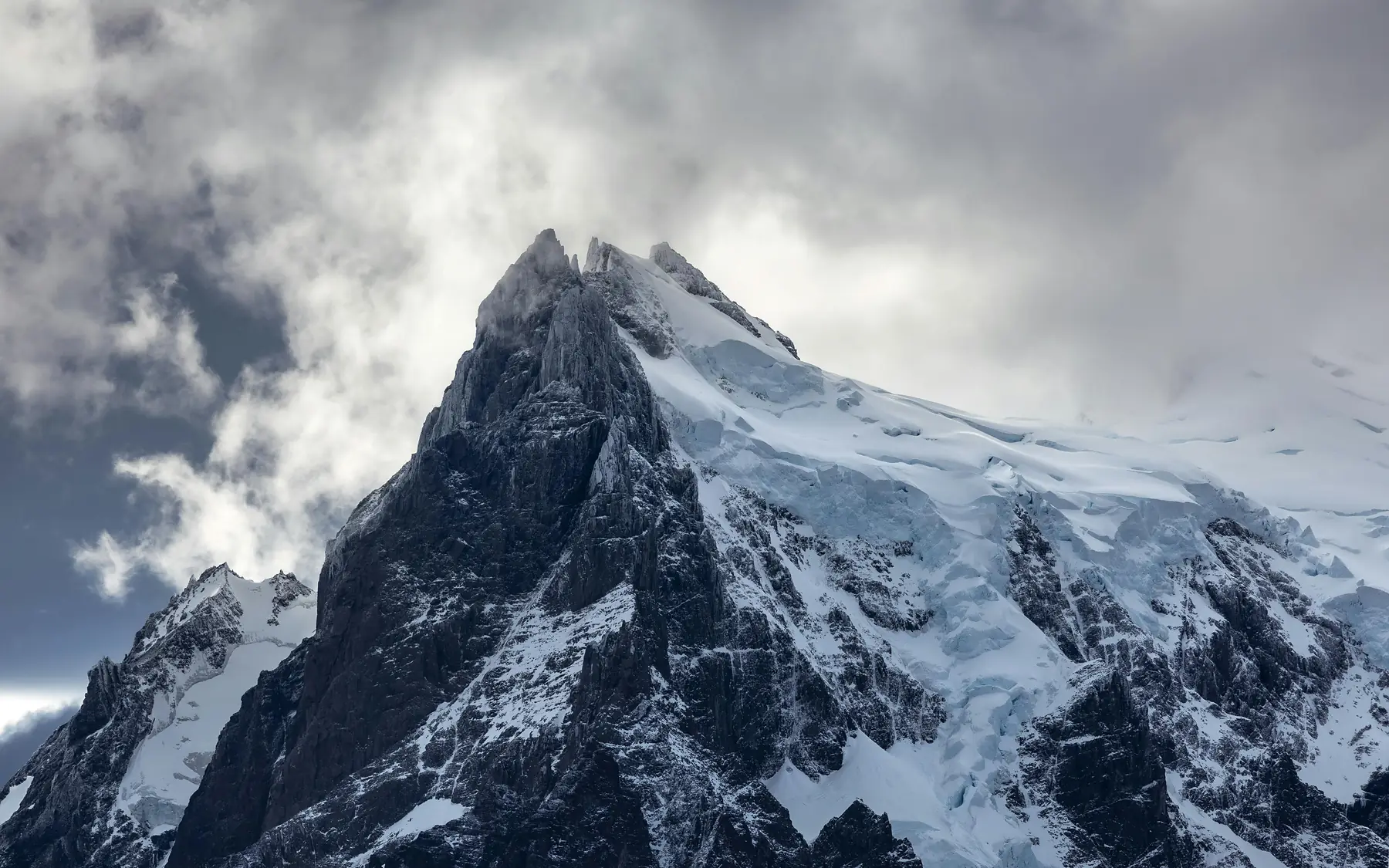 Dramatic granite peaks and turquoise lakes of Torres del Paine National Park